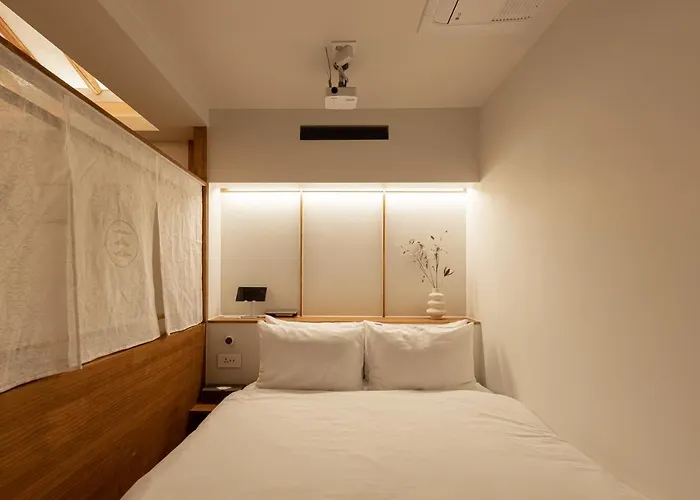 Villa Luxury Hanok Mirror Courtyard